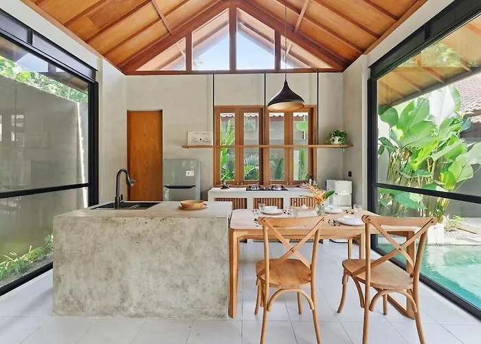 Villa Casa Moonflower Cozy 2br Pool In Uluwatu Jimbaran (Bali)